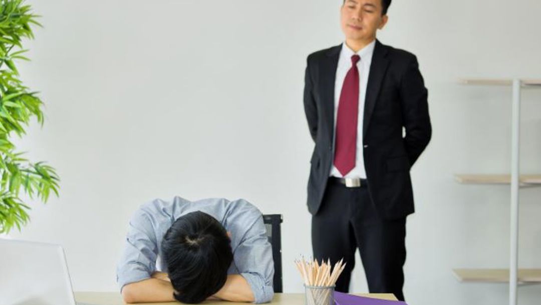 Manipulace a komunikační fauly ve firmách